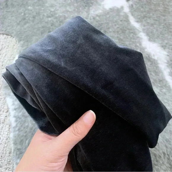 NWT Old Navy Velvet One Shoulder Top - Picture 8 of 11